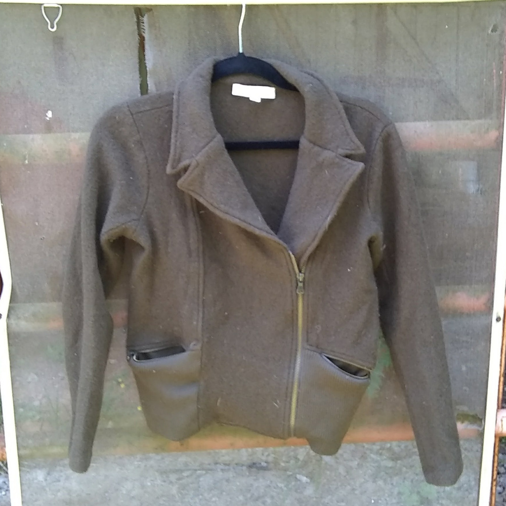 🖤 💚 CROPPED FITTED JACKET 💚 🖤